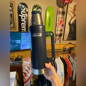STANLEY THERMOS VACUUM INSULATED BOTTLE 1.4 Qt